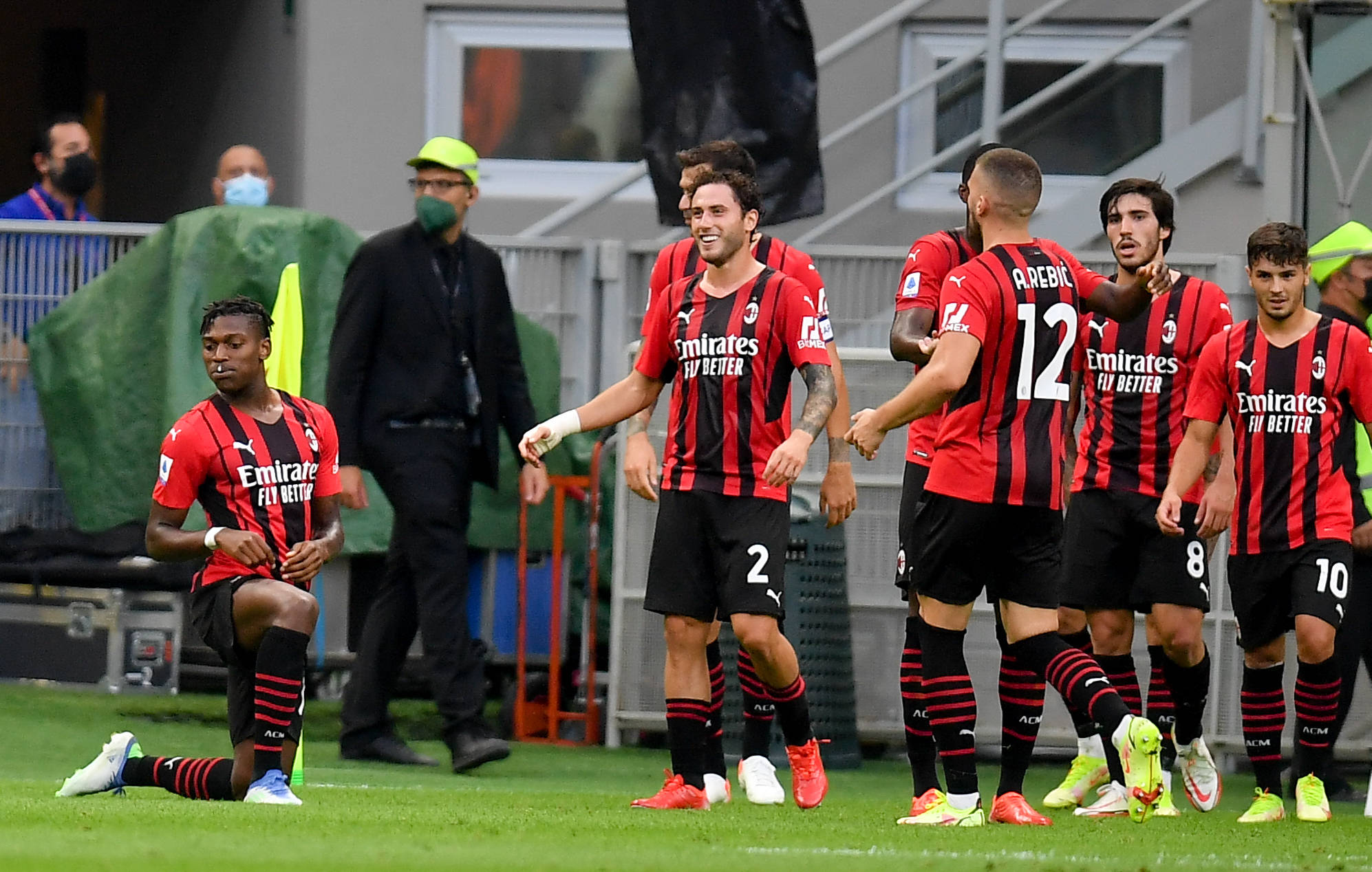 科莫利：很高兴尤文拥有斯帕莱蒂；意大利人非常热爱足球