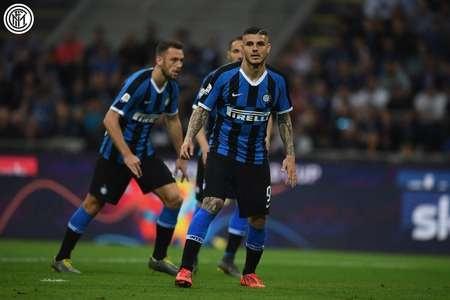 哈里·凯恩替补出场打入帽子戏法，五星拜仁轻松战胜斯图加特