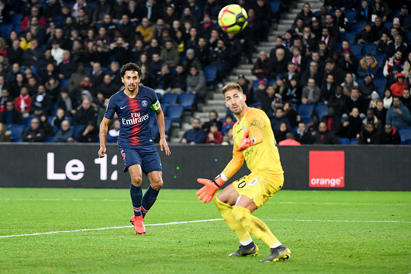 狄龙：裁判在判罚时偷笑，这种行为应该被审查