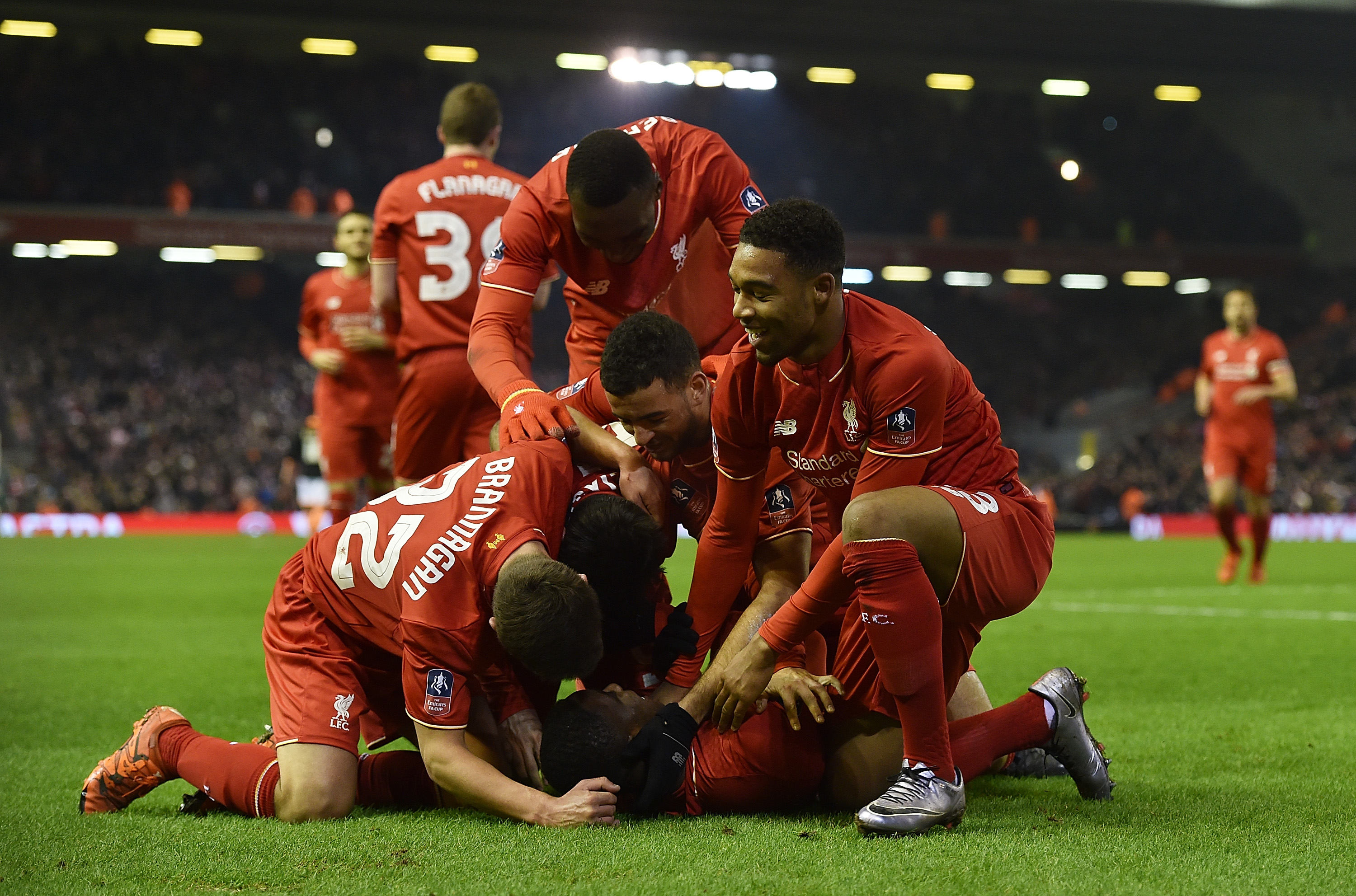 DO：纽卡拒绝了利物浦对伊萨克的正式报价