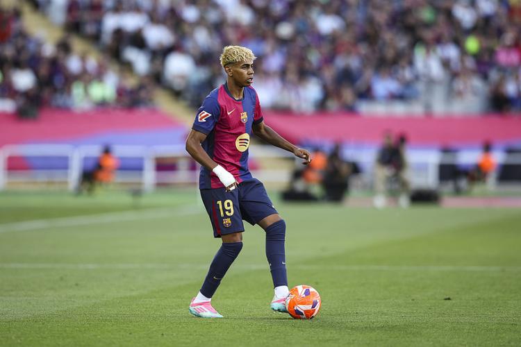 亚美尼亚教练：有能力和葡萄牙一较高下，爱尔兰给了我们鼓舞