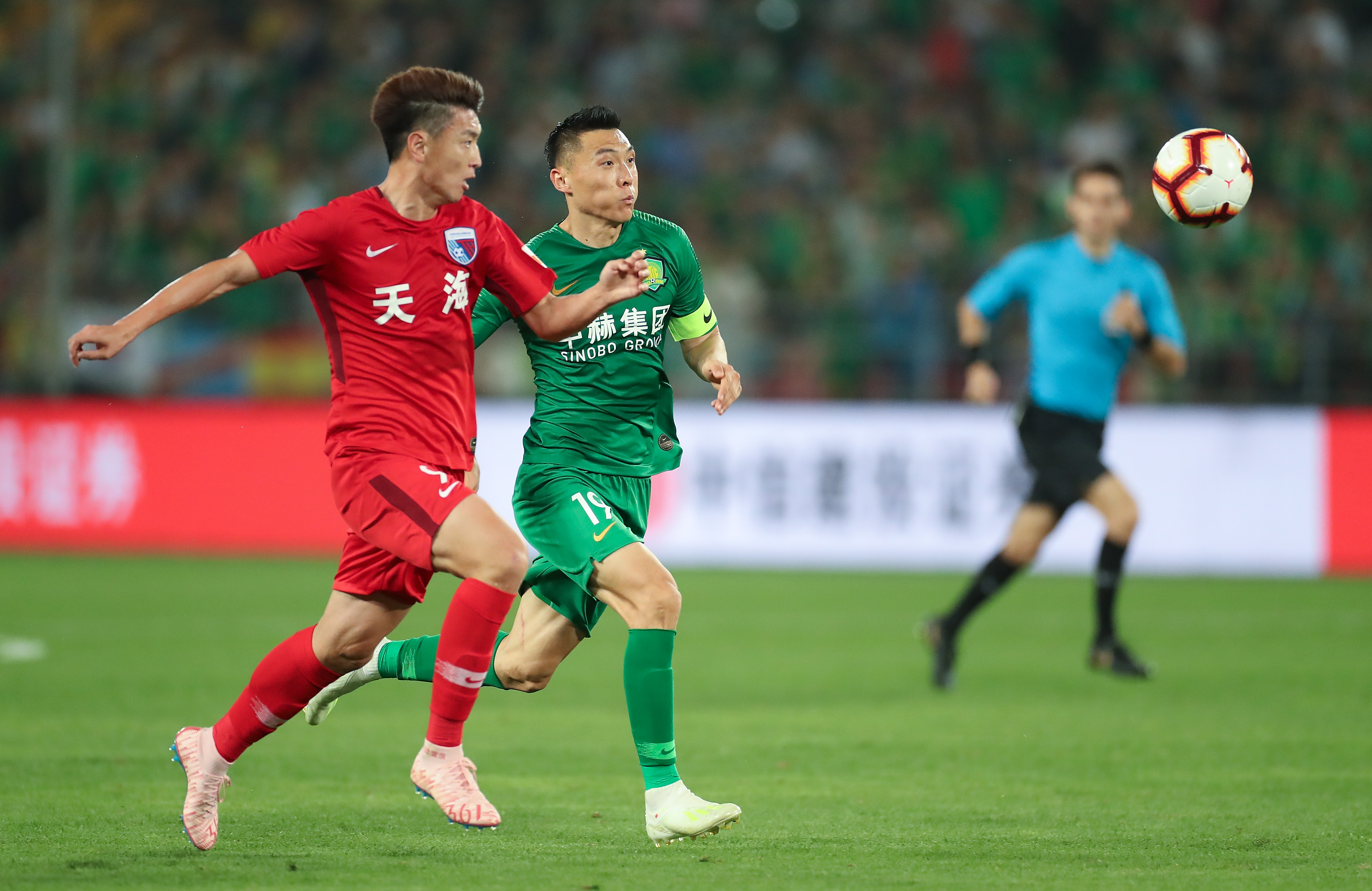 替补上阵，国米两位小将斯皮纳塞和博沃上演一线队首秀