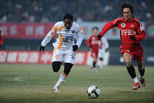 贝尔纳韦：为追随马雷斯卡来帕尔马；巴萨青训营培养我价值观