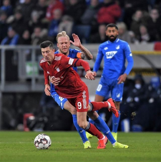 韩K联半场：门将失误朱基奇收空门大礼，济州暂0-1安养