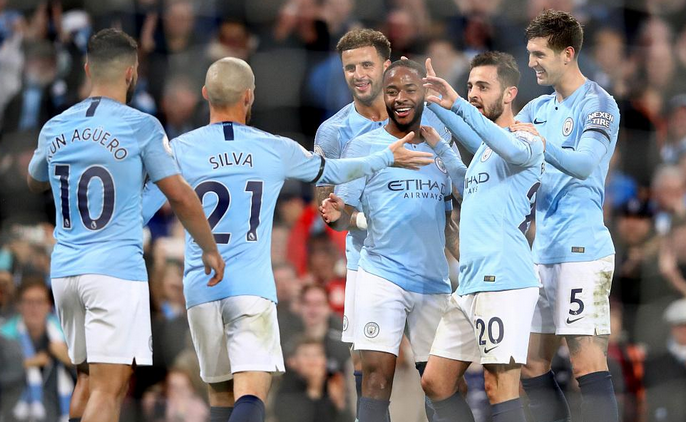 汪涵陪儿子马术竞赛！嚼槟榔超享受，夫妻交替带娃成热议焦点